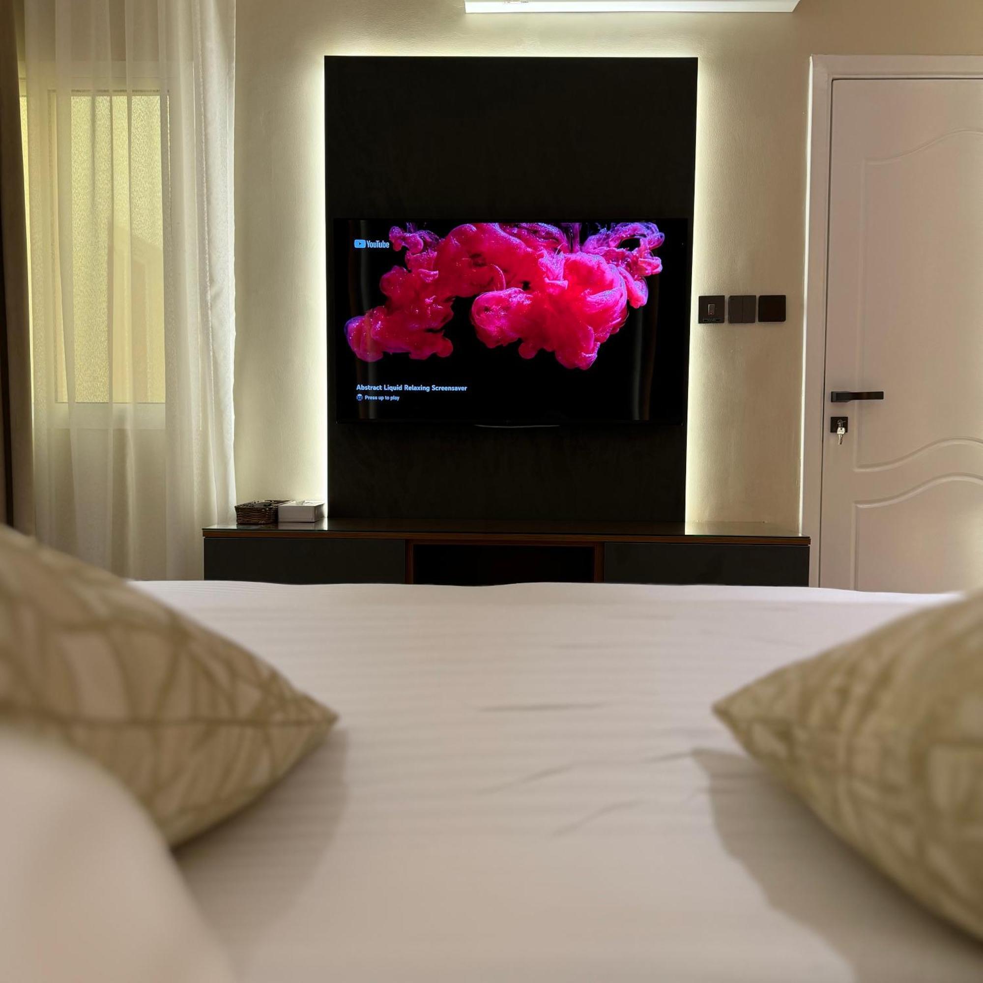 The Elegance Rooms Νάζουα Εξωτερικό φωτογραφία