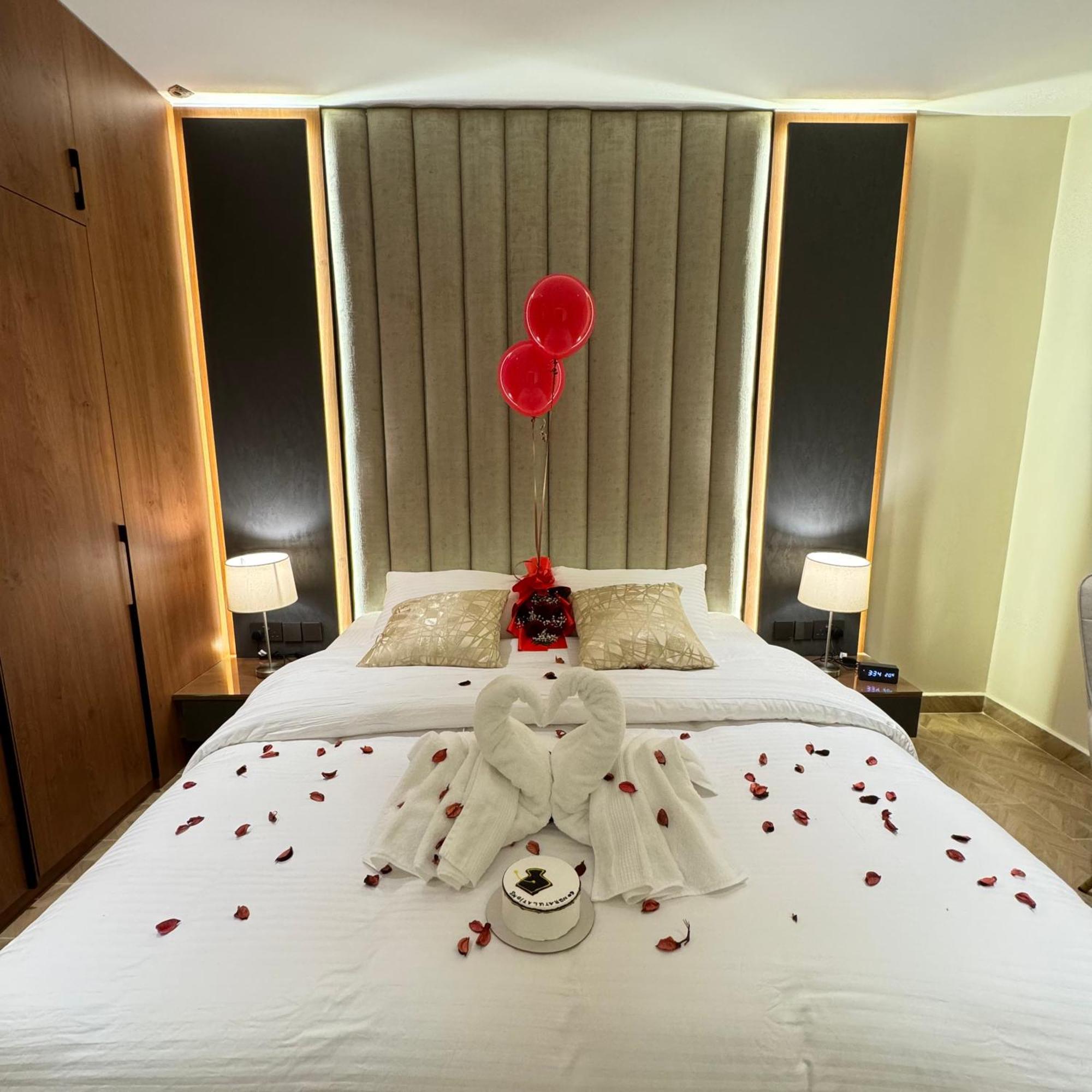 The Elegance Rooms Νάζουα Εξωτερικό φωτογραφία